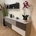 Maison Del Ducato Cavour 37 *