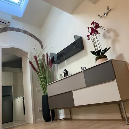 Maison Del Ducato Cavour 37 Apartman *
