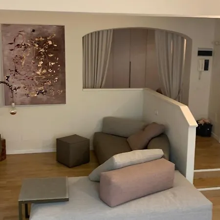 Maison Del Ducato Cavour 37 Apartmán Parma