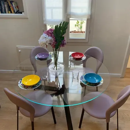 Maison Del Ducato Cavour 37 דירה