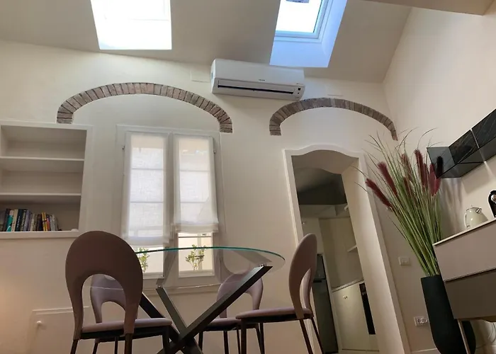 Maison Del Ducato Cavour 37 Appartement Parma