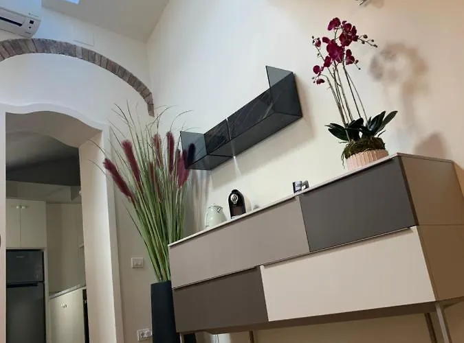 Maison Del Ducato Cavour 37 Appartement *